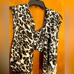 Leopard print scarf